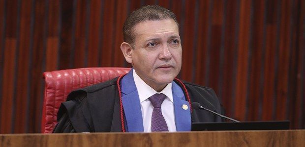 Nunes Marques relata ação do PT contra vídeo de IA de Bolsonaro