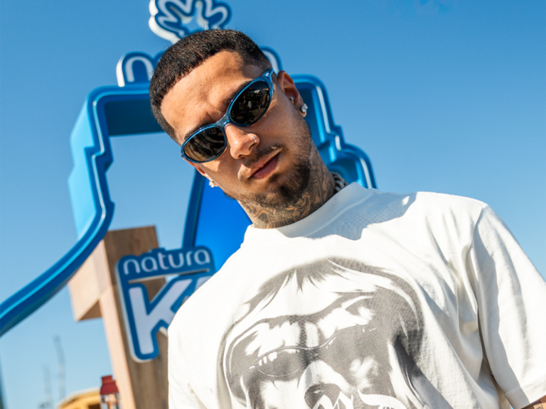 Natura Kaiak expande lifestyle em movimento com Veigh e Filipe Toledo