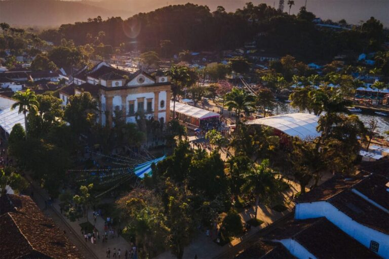 Casa Paraná marca presença na Festa Literária de Paraty