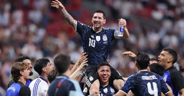 Messi dedica classificação à final da Copa a Maradona
