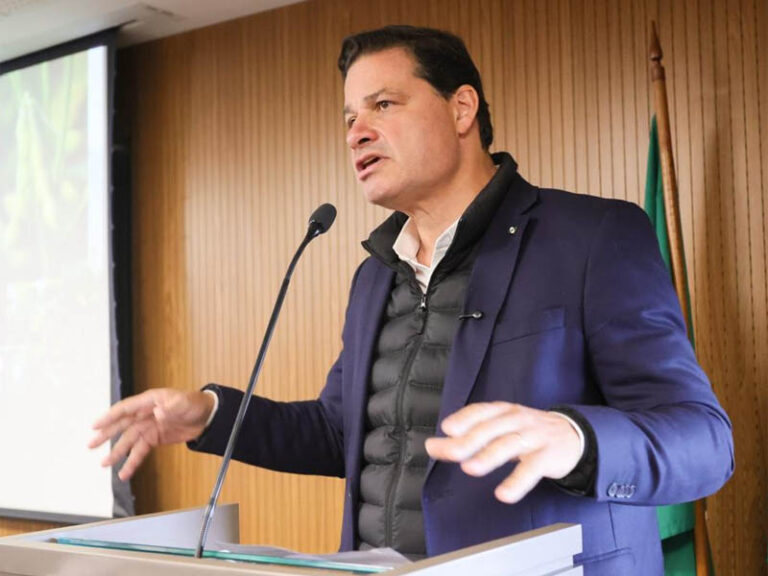 Sandro Alex defende propriedade privada e infraestrutura no agronegócio