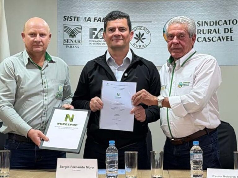 Produtores rurais do Oeste entregam demandas do agro a Sergio Moro