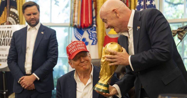 Decisão de Trump reverte suspensão de Balogun na Copa
