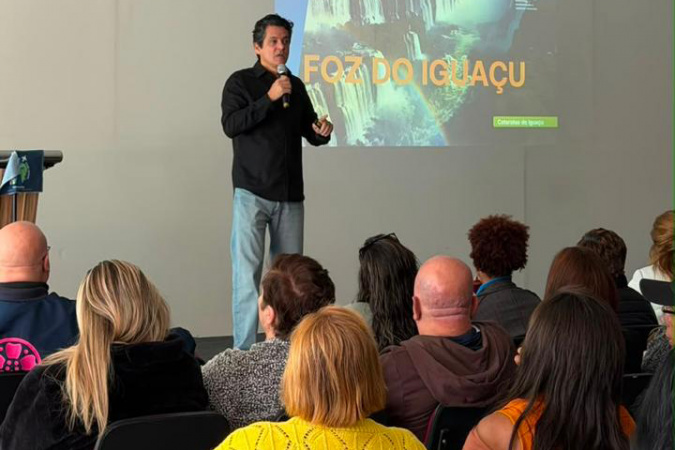 Paraná apresenta destinos turísticos a agentes de vendas de SP