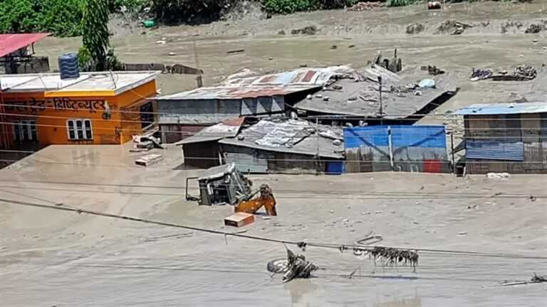 Enchente no Nepal deixa mortos e centenas de desaparecidos em Rasuwa