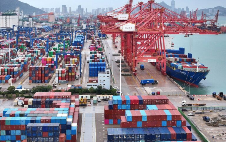 Empresas chinesas recebem milhões em reembolsos dos EUA após decisão sobre tarifas