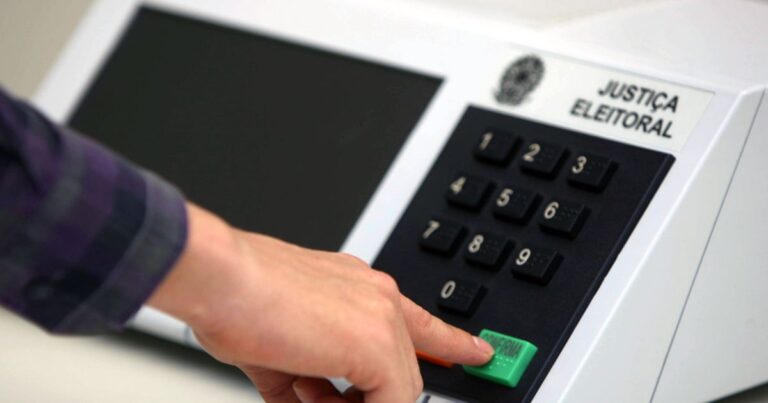 Analista aponta que campanhas focam mais no passado que em propostas futuras