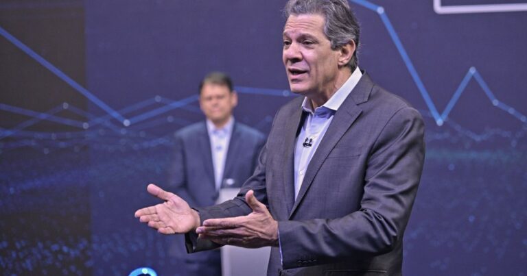Haddad reage a insinuação de Tarcísio sobre tráfico e pede moderação