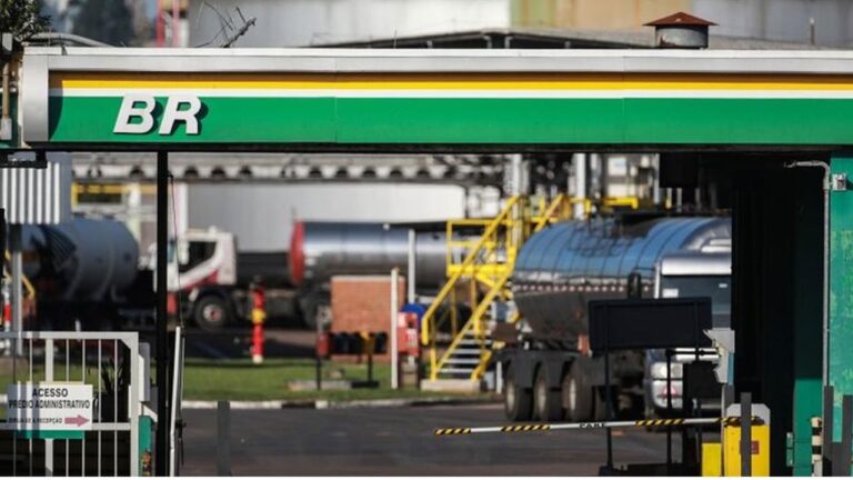 Petrobras estuda elevar produção de diesel em 78,6% até 2031