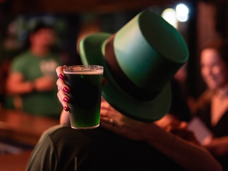 Sheridans promove edição de inverno de Saint Patrick's Day em Curitiba