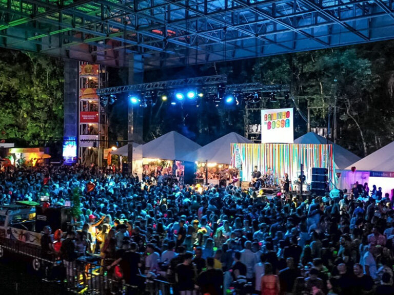 Bossa Bar retorna às origens com novo rumo em Curitiba