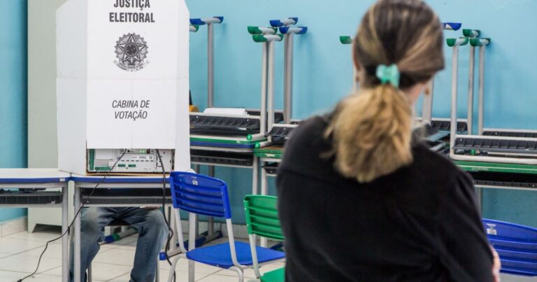 TSE registra recorde de mulheres candidatas nas eleições de 2026