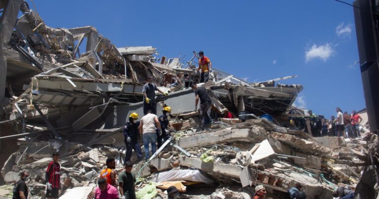 Especialistas analisam tempo de sobrevivência humana em escombros de desastres
