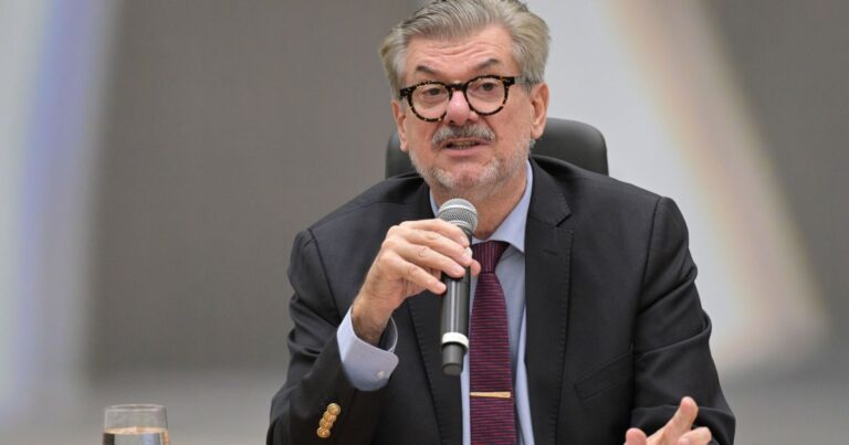 Justiça condena Marco Buzzi por assédio sexual em ambiente hierárquico