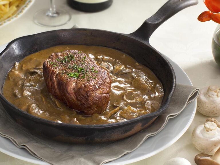 Restaurante Île-de-France leva clássicos franceses ao cardápio de almoço em Curitiba