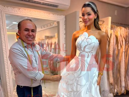 Emilly Araújo faz prova de vestido para casamento com Davi Brito