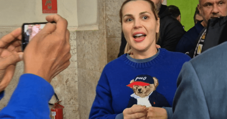 Deolane Bezerra completa três meses presa e juiz vai reavaliar se mantém prisão