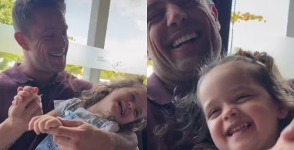 Ex de Rafael Cardoso compartilha foto do ator com filha após sair de reabilitação
