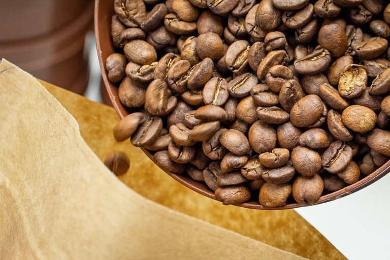 Café arábica fecha estável em Nova York após consolidação de preços