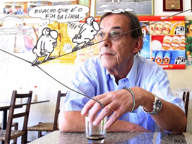 Falece Francisco Camargo, jornalista e escritor paranaense, aos 80 anos