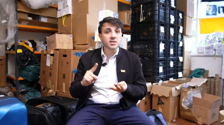 Renan Santos anuncia luta na justiça contra suspensão de campanha digital