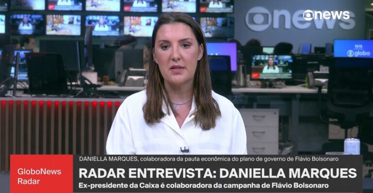 Plano de Flávio Bolsonaro prevê cortar 1,5% do PIB em gastos