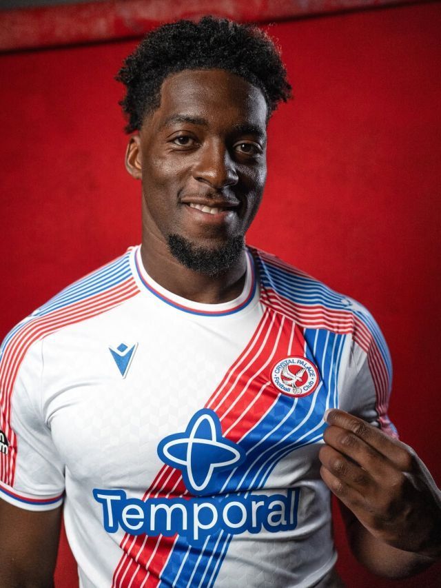 Zagueiro do Chelsea fecha contrato com rival de Londres na Premier League