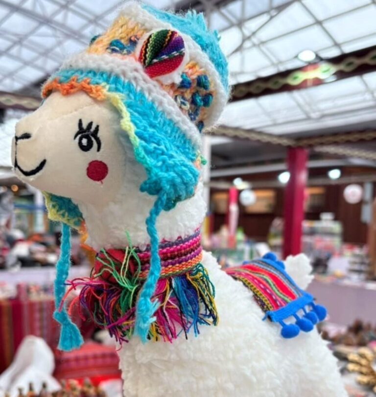 Shopping Estação recebe Feira Mãos do Peru em Curitiba até setembro