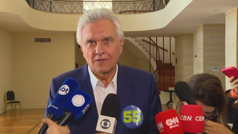 Caiado defende cortes em supersalários e subsídios para ajuste fiscal