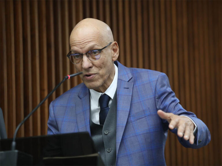 Morre Helinho Pimentel, empresário que revolucionou a música em Curitiba