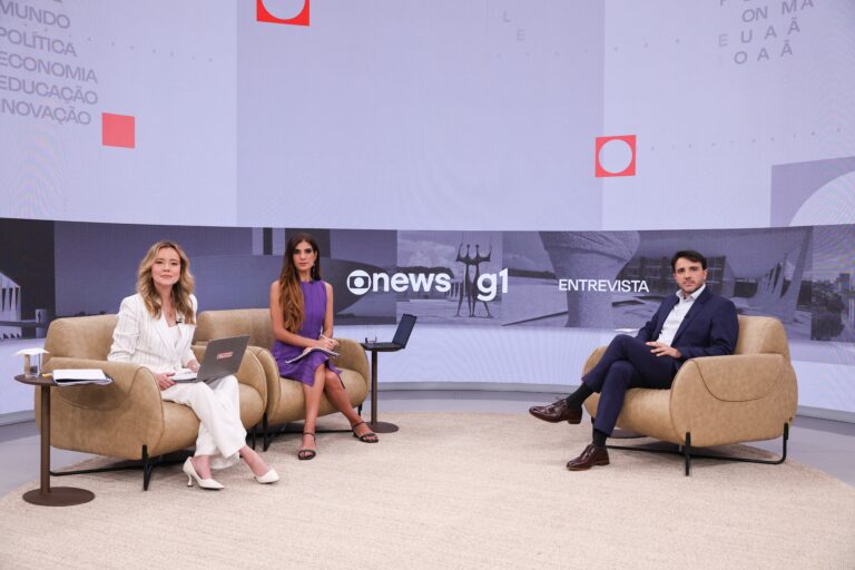 Renan Santos diz que não cumprirá decisões monocráticas do STF