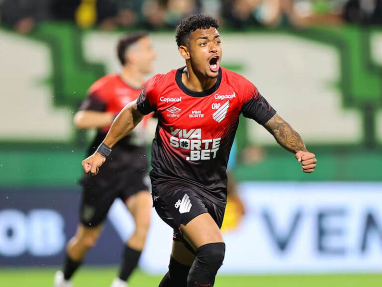 Lateral do Athletico-PR é condenado a 13 anos de prisão por estupro