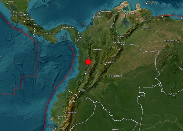 Terremoto de magnitude 6,8 atinge a Colômbia