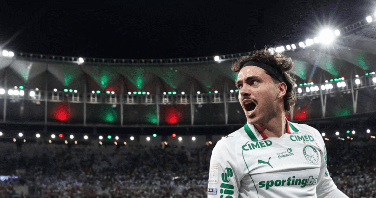 Meia Maurício critica postura desligada do Palmeiras em derrota para Fluminense