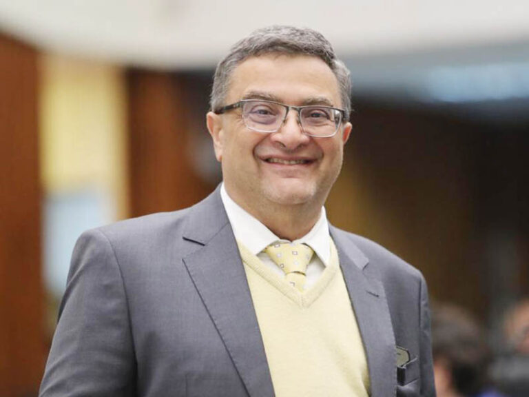 Michele Caputo Neto é escolhido vice de Requião Filho
