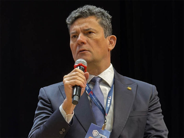 Justiça Eleitoral manda Moro apagar post com IA