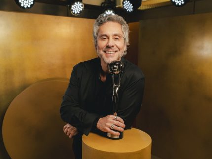Alexandre Nero vive vilão perverso em nova novela da Globo