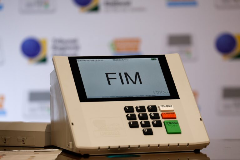Convenções partidárias encerram e eleições 2026 avançam para reta final