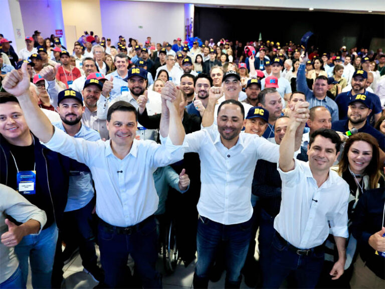 Sandro Alex e Alexandre Curi buscam apoio em Maringá