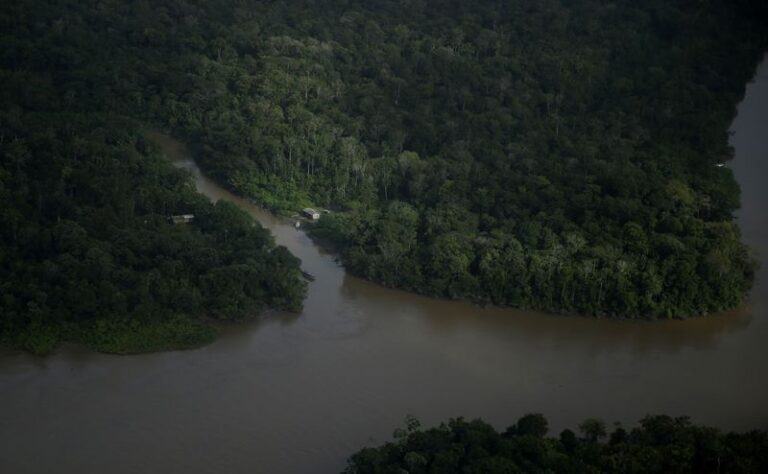 Descoberta de petróleo na Amazônia Azul desafia Brasil a definir futuro energético