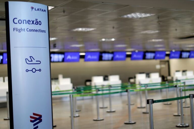 Governo transforma aeroporto de Brasília em área de segurança especial