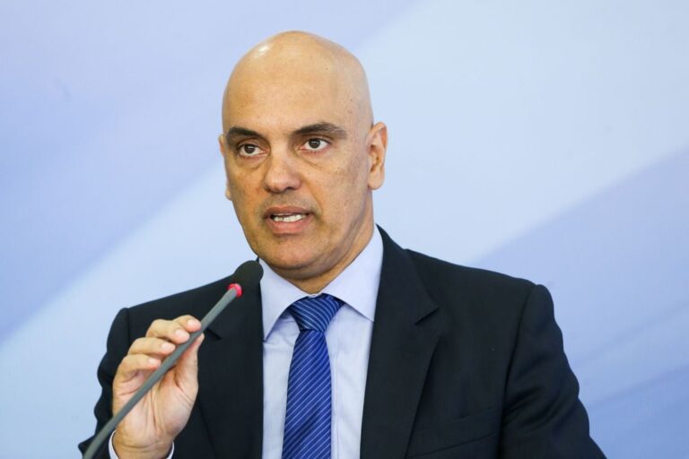 Moraes cancela pronunciamento em meio a crise institucional no STF