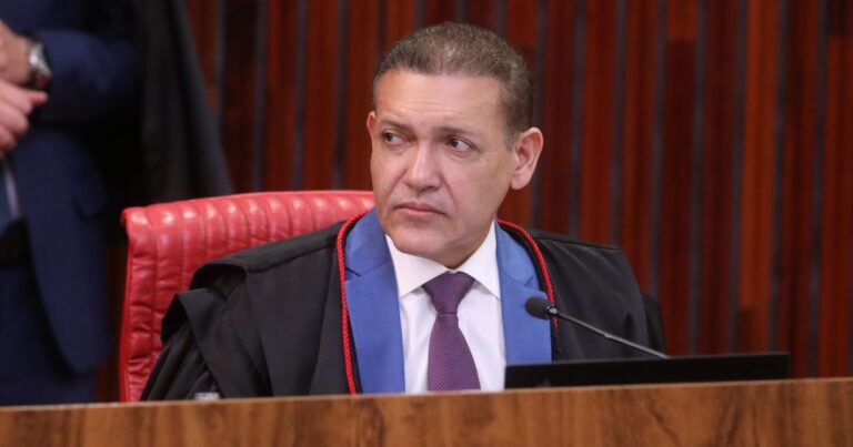 PF encontra mensagens citando suposta mesada de R$ 500 mil para filho de Nunes