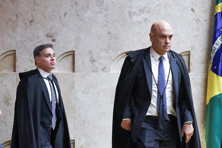 Fachin ordena esclarecimentos de Moraes e Mendonça em crise do STF