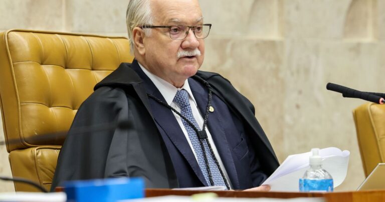 Fachin vota para manter casos de Moraes e Mendonça separados no STF