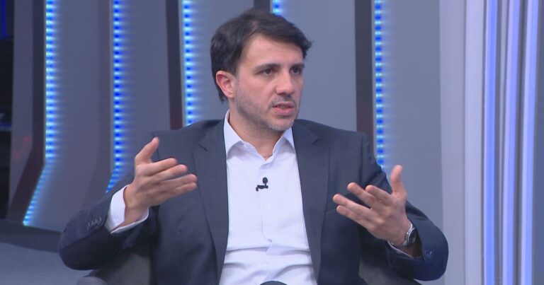 Renan pede fim de cotas raciais que chama de injustas e direcionadas à classe média