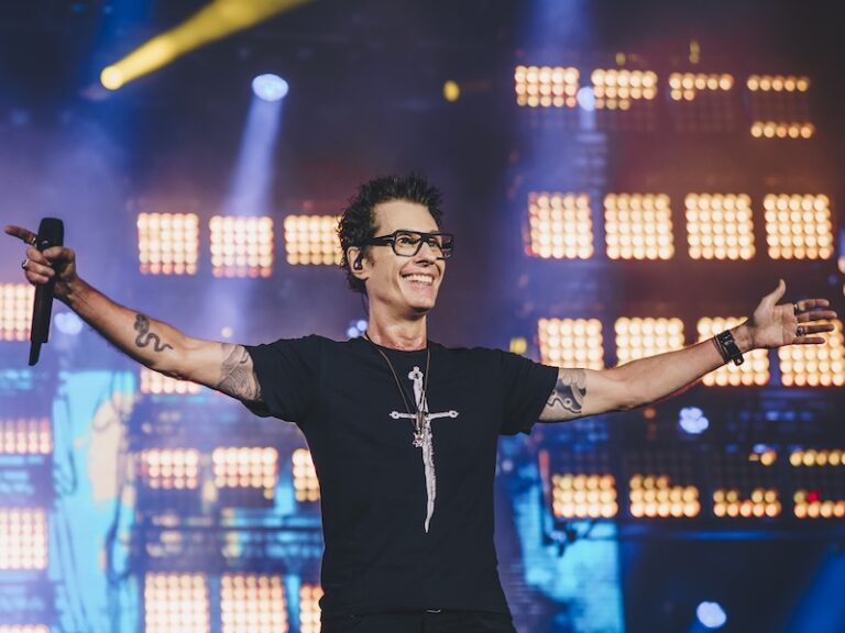 Capital Inicial se apresenta em Curitiba após show no Rock in Rio