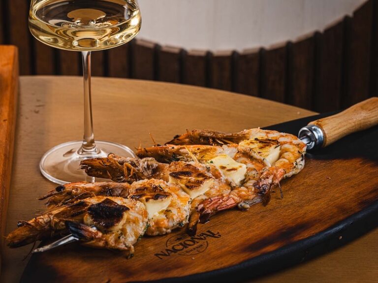 Nacional Bar & Mar promove programação especial no feriado de Curitiba