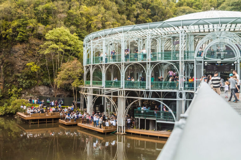 Parque Jaime Lerner abre programação gratuita com shows no feriadão