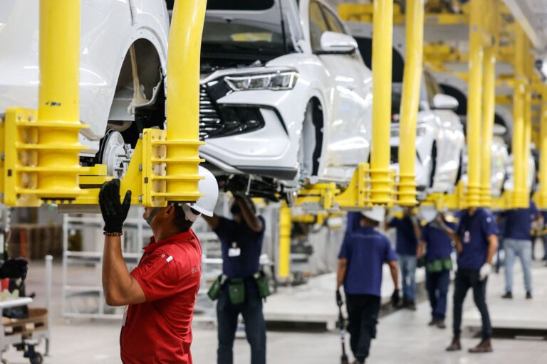 Anfavea registra venda de 27,3 mil veículos elétricos em agosto no Brasil